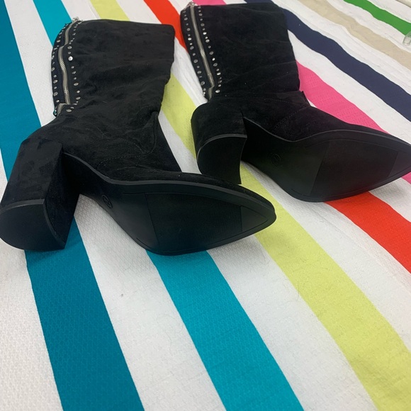 Dolcetta Olivia Knee-High Suede High Heeled Boots - Picture 4 of 5